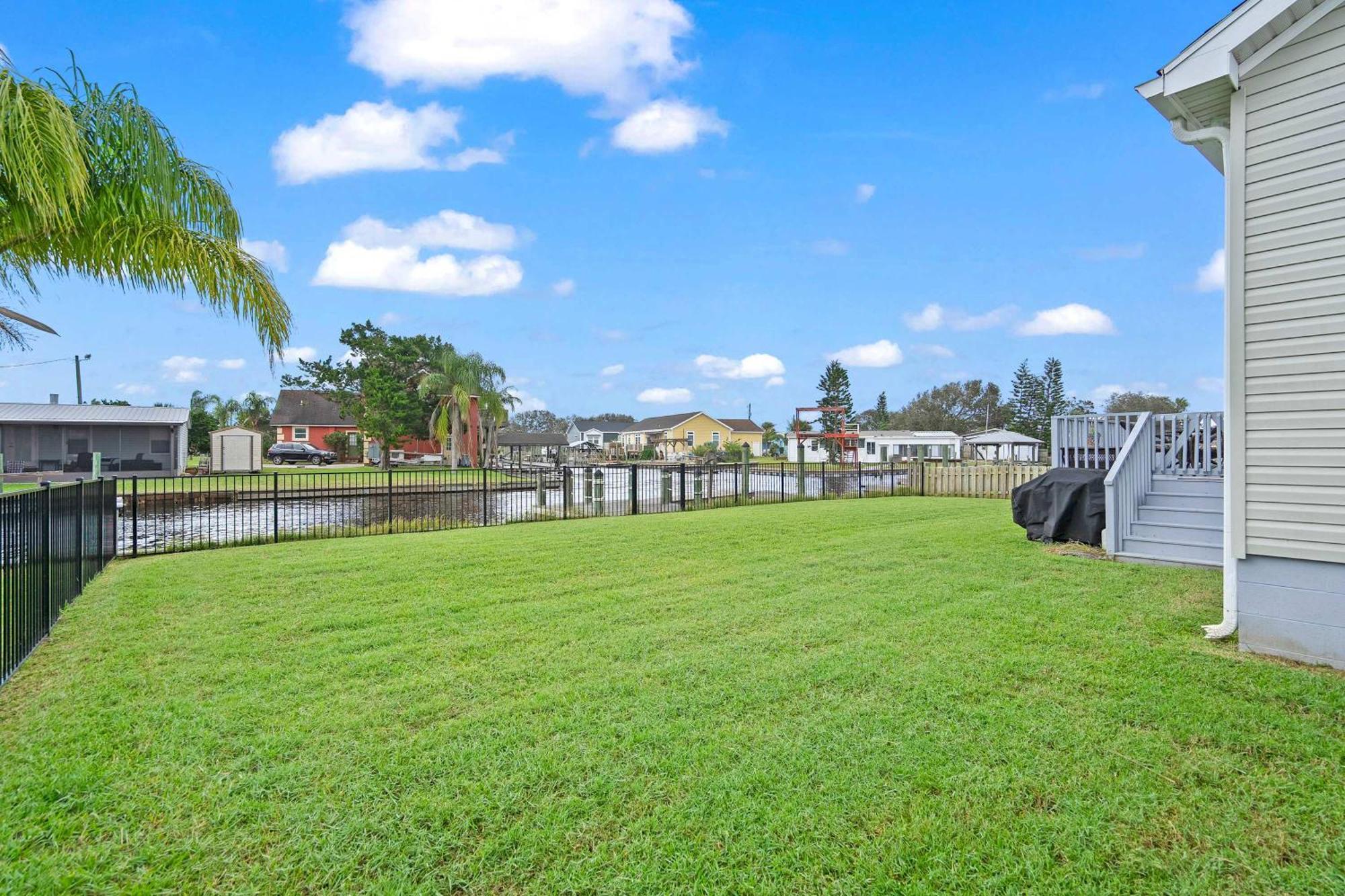 Canal Front Home! Walk To Beach, Porch, Fishing St. Augustine Exterior photo