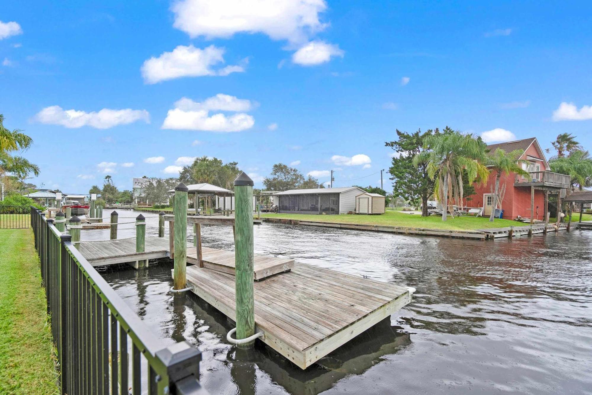 Canal Front Home! Walk To Beach, Porch, Fishing St. Augustine Exterior photo